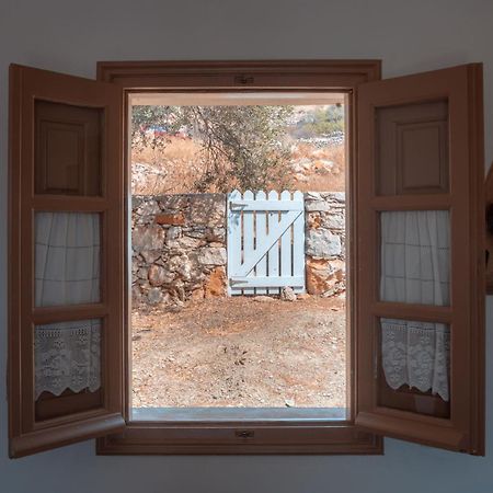 Xaraki Traditional Houses Folegandros Town Luaran gambar