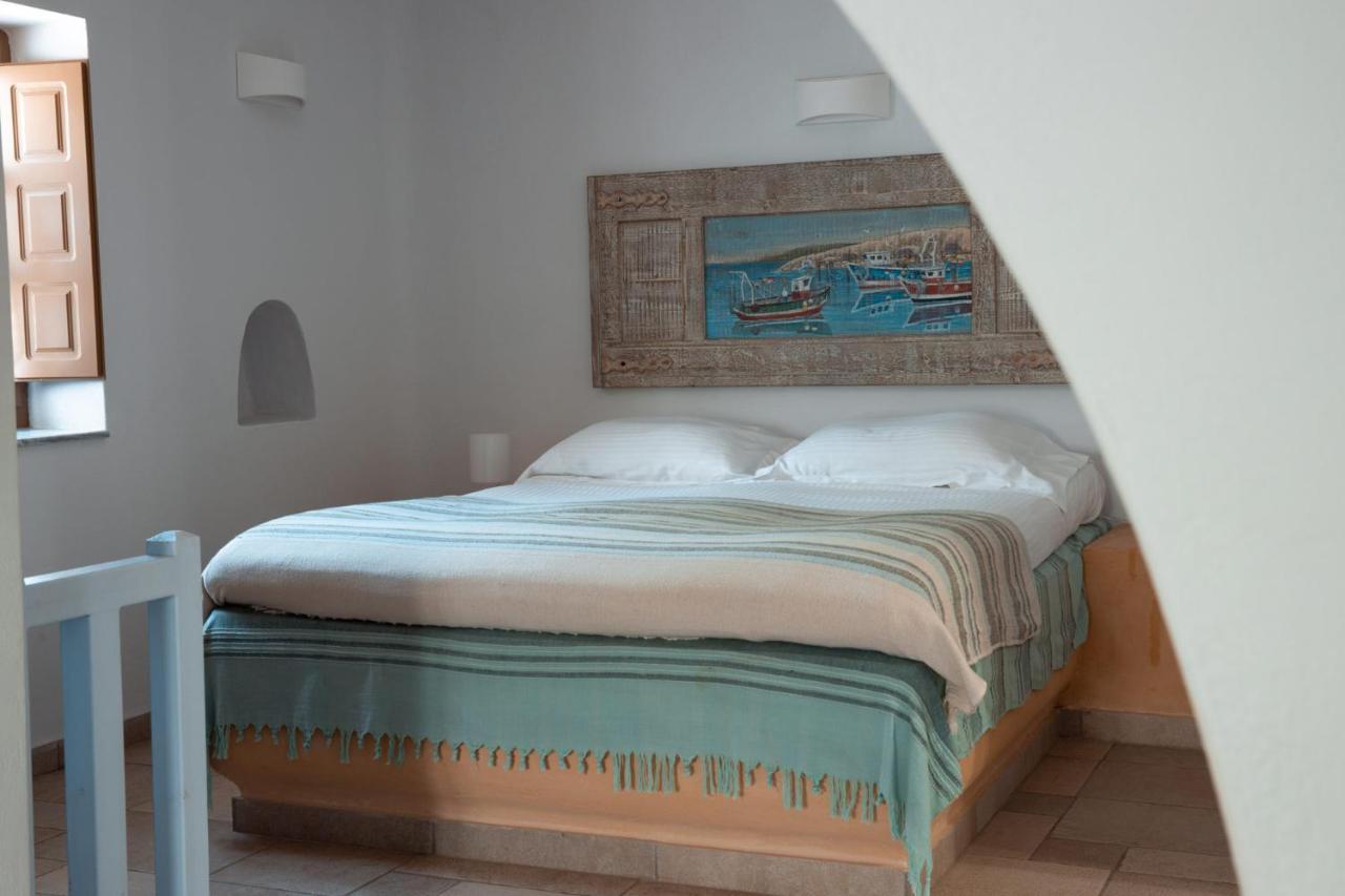 Xaraki Traditional Houses Folegandros Town Luaran gambar